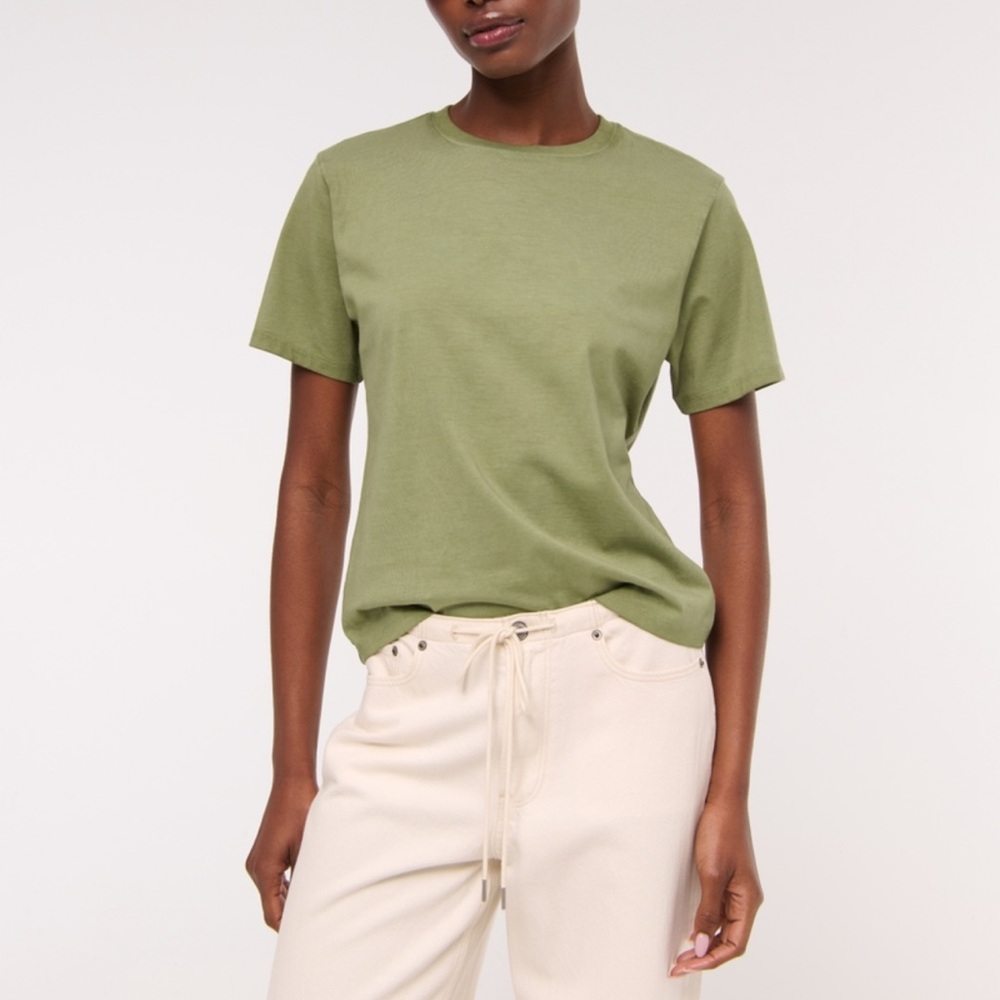 Abercrombie & Fitch Essential Premium Polished Relaxed Tee